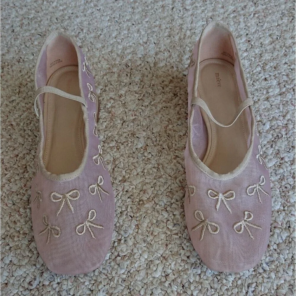 Anthropologie Maeve Chic Bow Embroidered Mary Jane Shoes size 38.5
